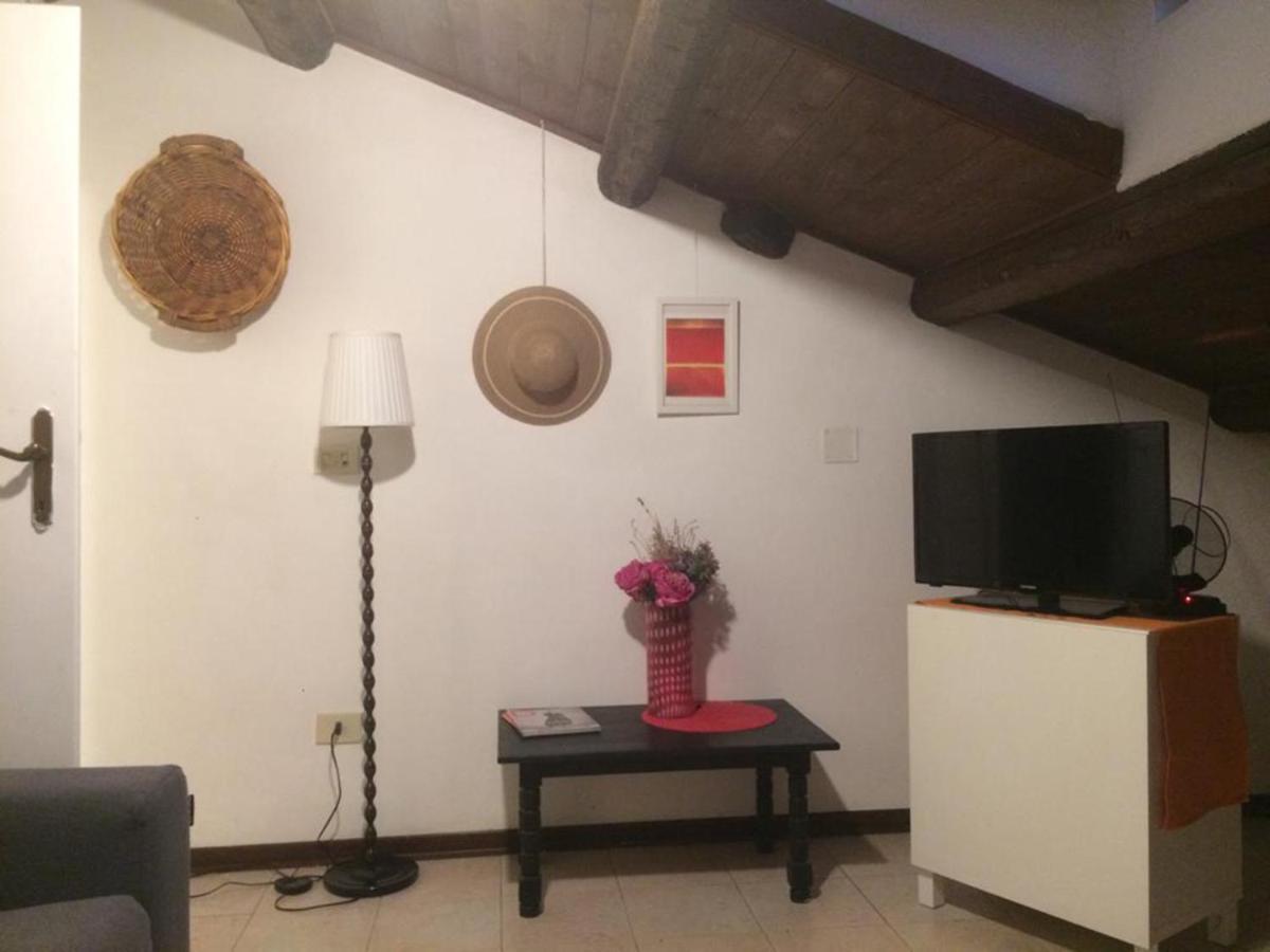 Ferienwohnung Casa Di Bianca Attico Panoramico A Chieti Centro Exterior foto
